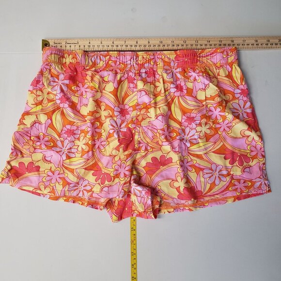 NWT Victorias Secret Pink Womens Floral Sleep Shorts Size L Lightweight Lounge - Picture 3 of 5